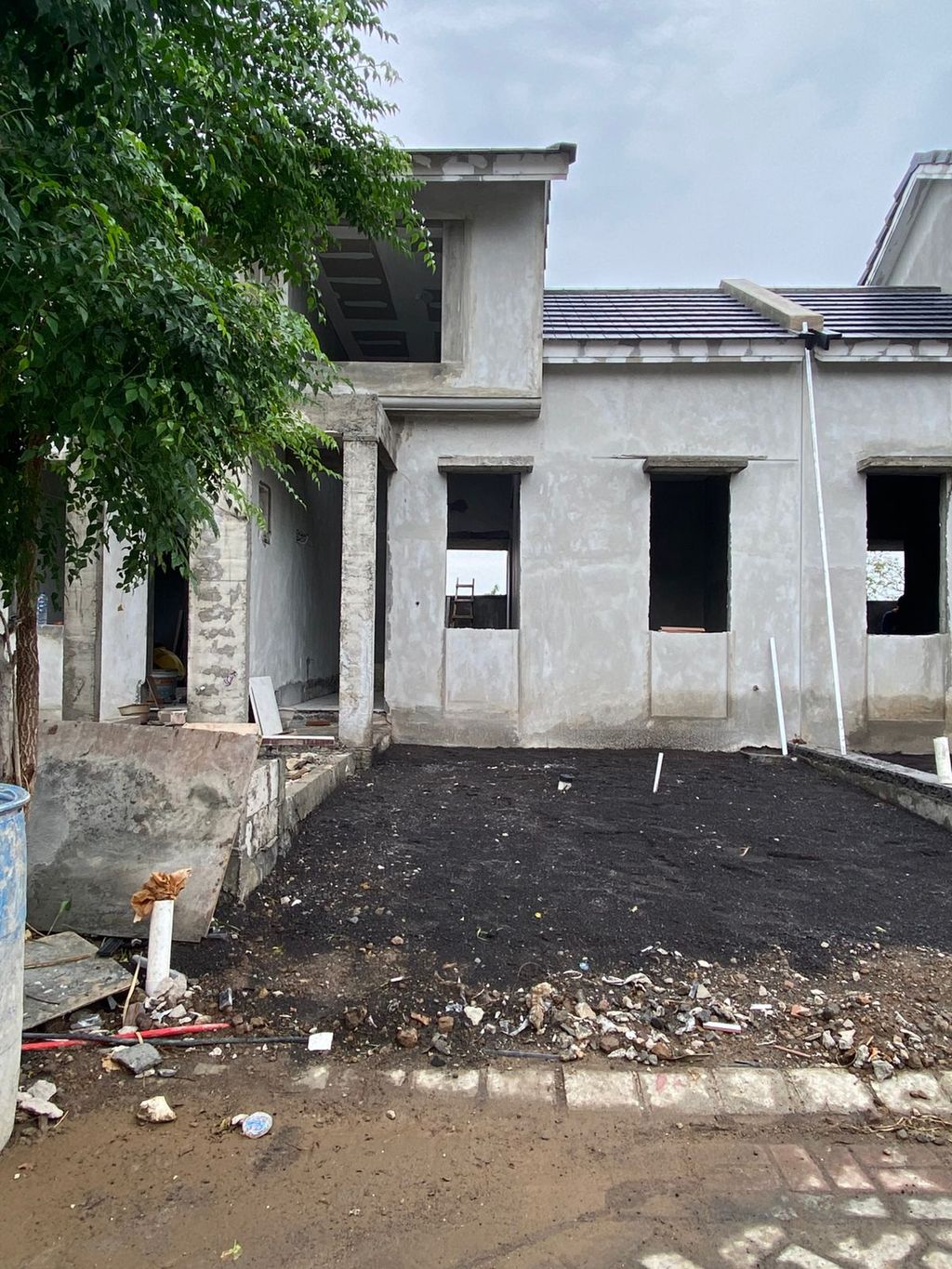 foto tampak rumah tipe CLUSTER PALAIS F8-23 perumahan Opra City
