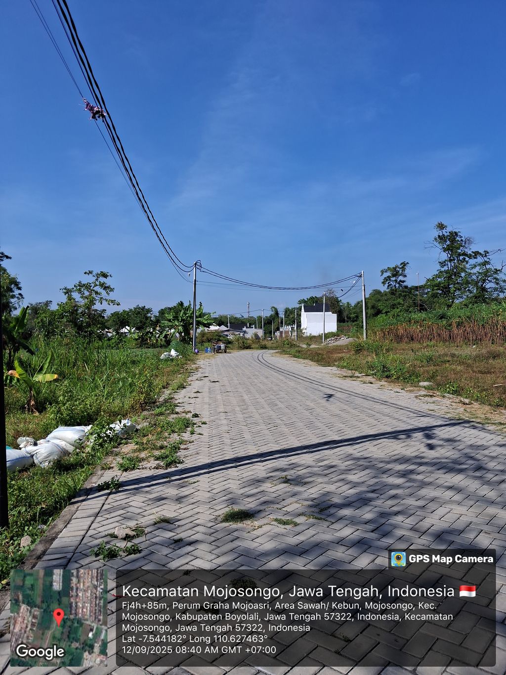 foto gerbang perumahan NEW AMERTA PARK