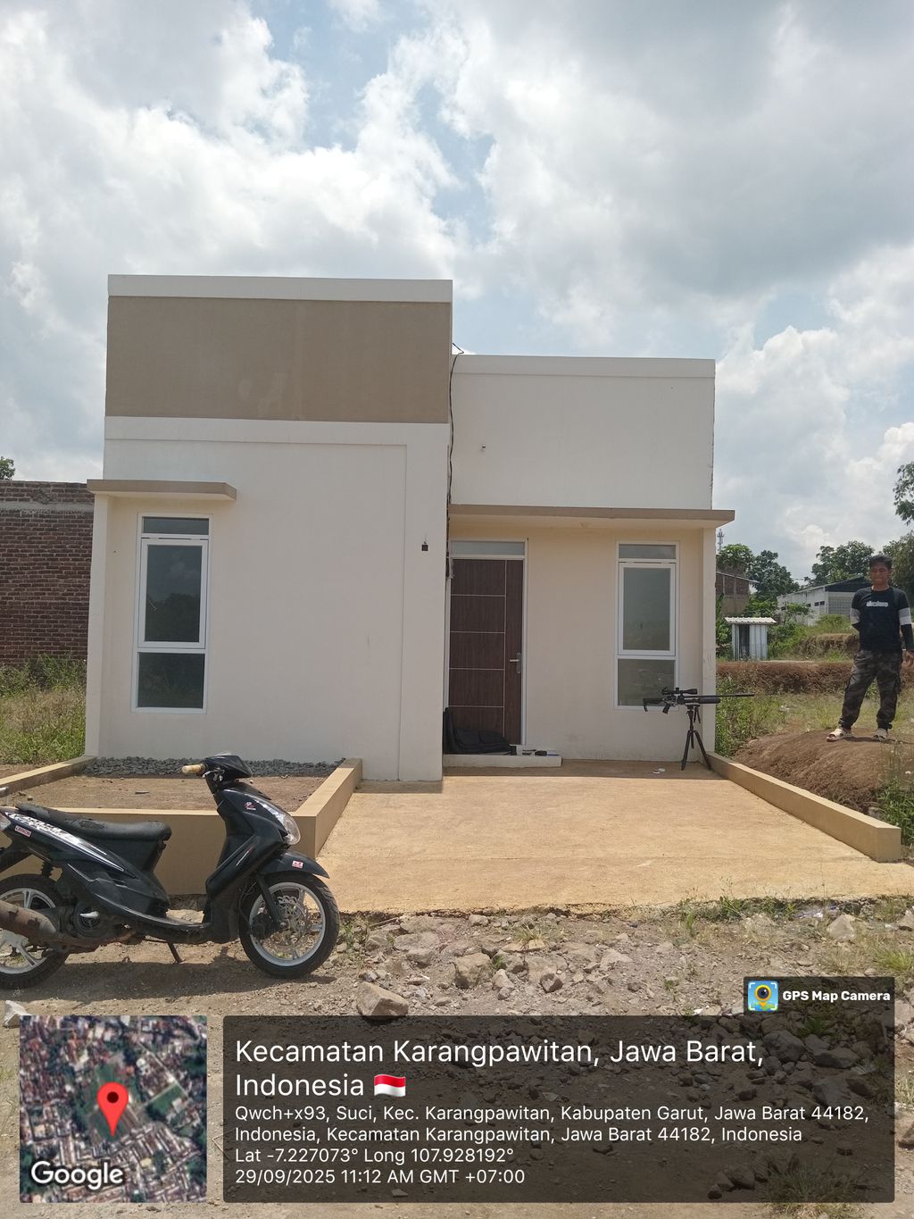 foto contoh rumah perumahan Cendana Residence