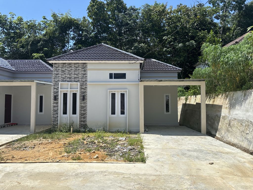 foto contoh rumah perumahan Abadi Residence