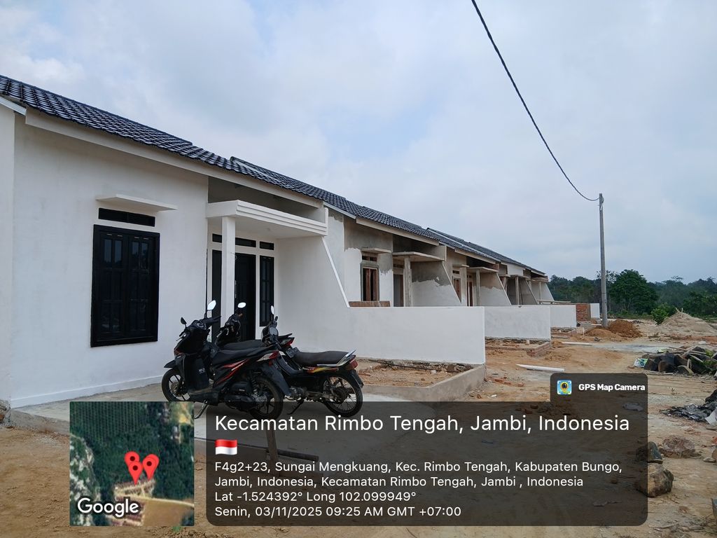 foto posisi tengah perumahan GRIYA DAKSINAPATI ASRI 2