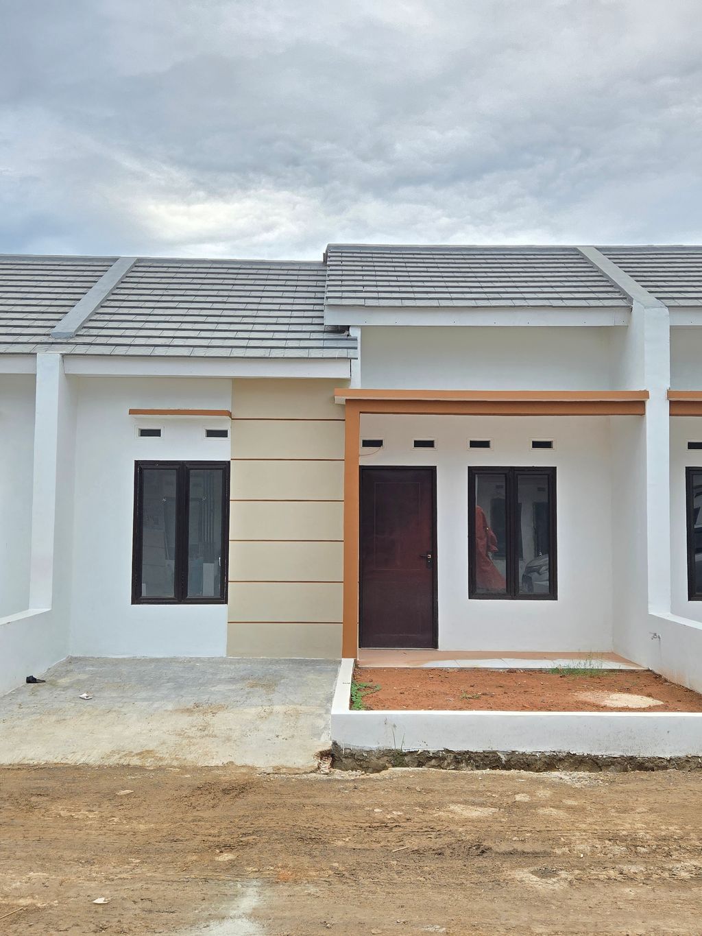 foto contoh rumah perumahan MUTIARA LOSARI