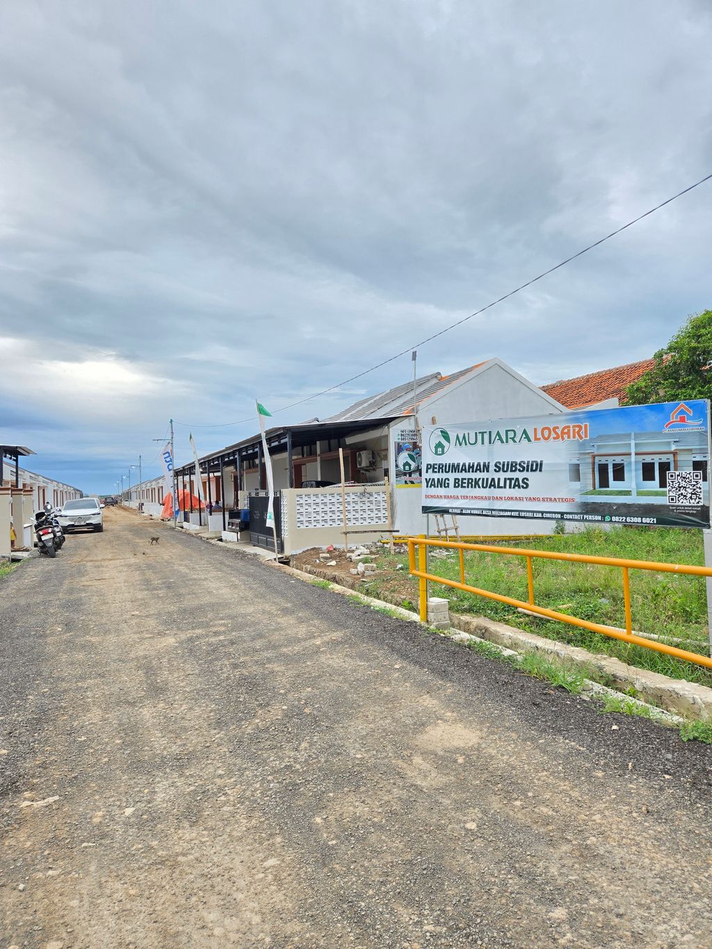 foto gerbang perumahan MUTIARA LOSARI
