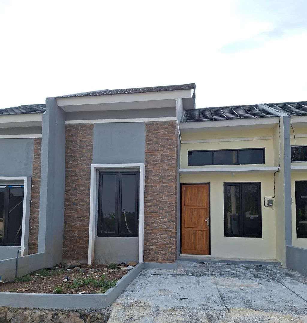 foto tampak rumah tipe 40/79 perumahan BERLIAN VILLAGE 2