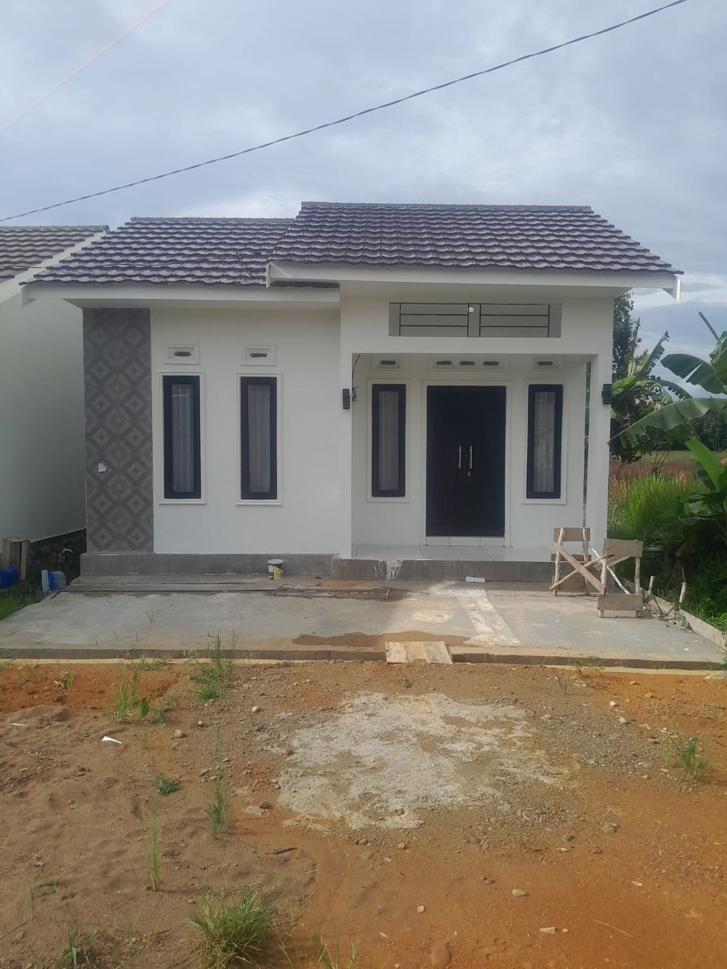 foto tampak rumah tipe 36 perumahan CITRA RESIDENT MANDINGIN 3