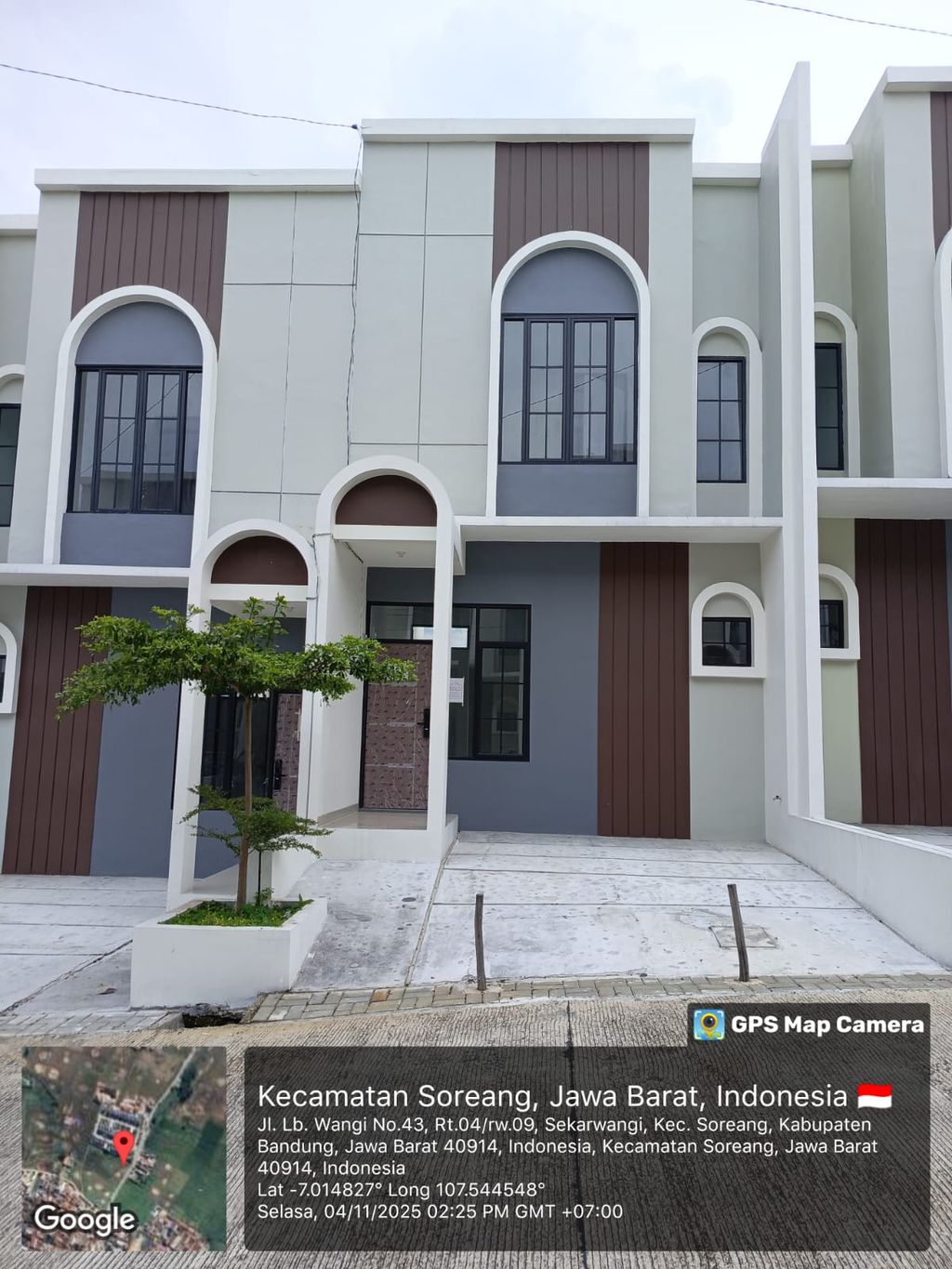 foto tampak rumah tipe 50 Compact 3 Kamar HC (526) perumahan Seroja Home Residence 4