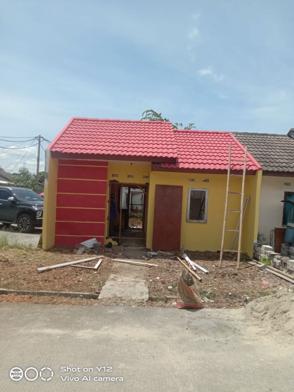 foto tampak rumah tipe 30 X 102 perumahan GRIYA JUNTI ASRI