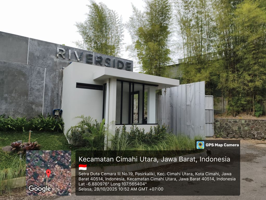 foto contoh rumah perumahan Riverside Residence