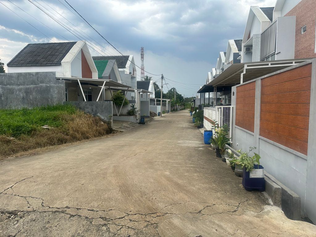 foto posisi tengah perumahan BOJONG DEPOK BARU