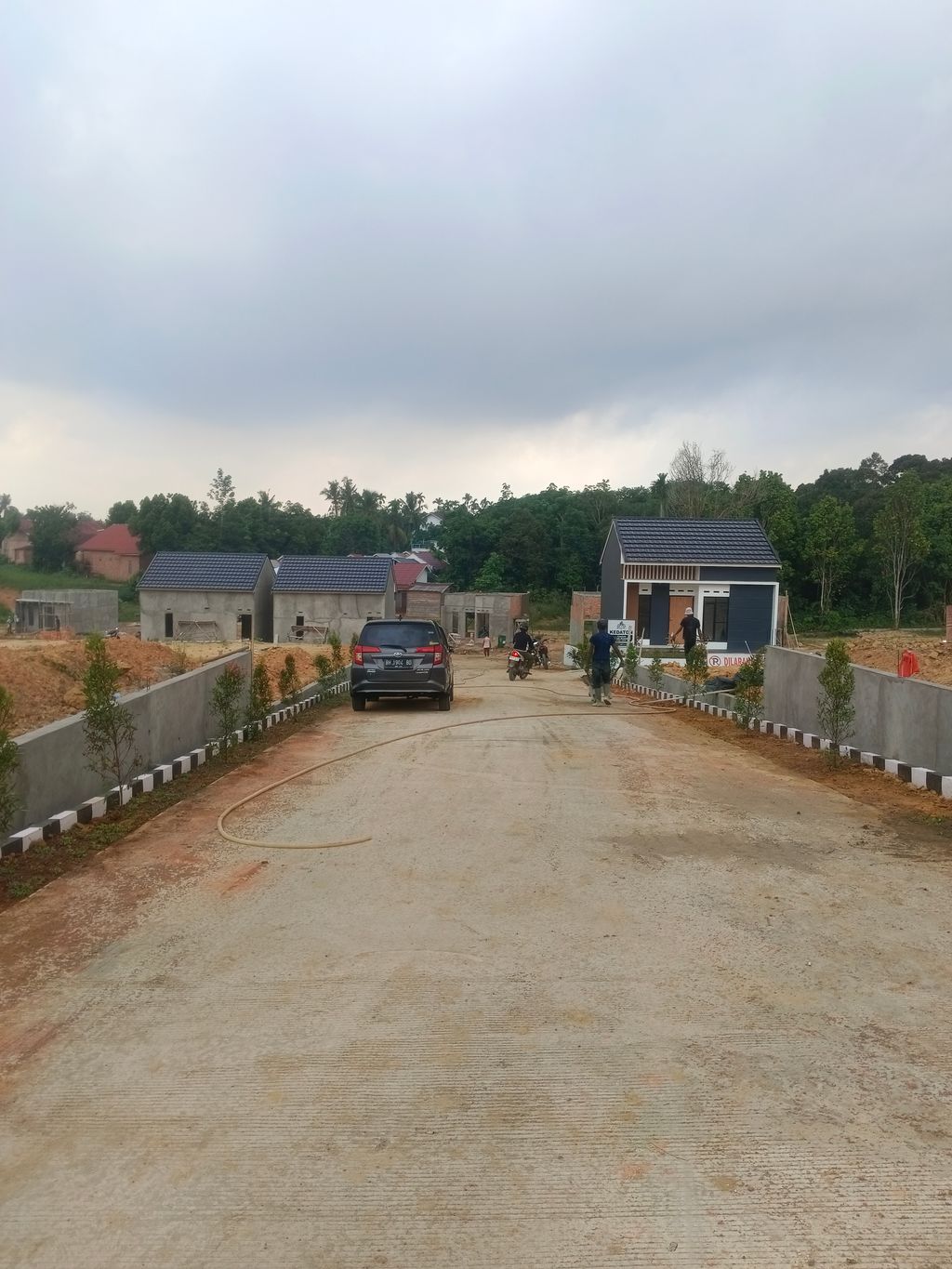 foto gerbang perumahan KEDATON RENJANA