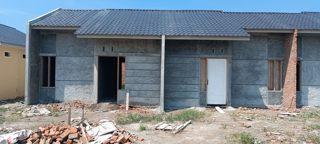 foto tampak rumah tipe 36/84 perumahan GRAHA MAHARDIKA RESIDENCE (Rumah Kopel)