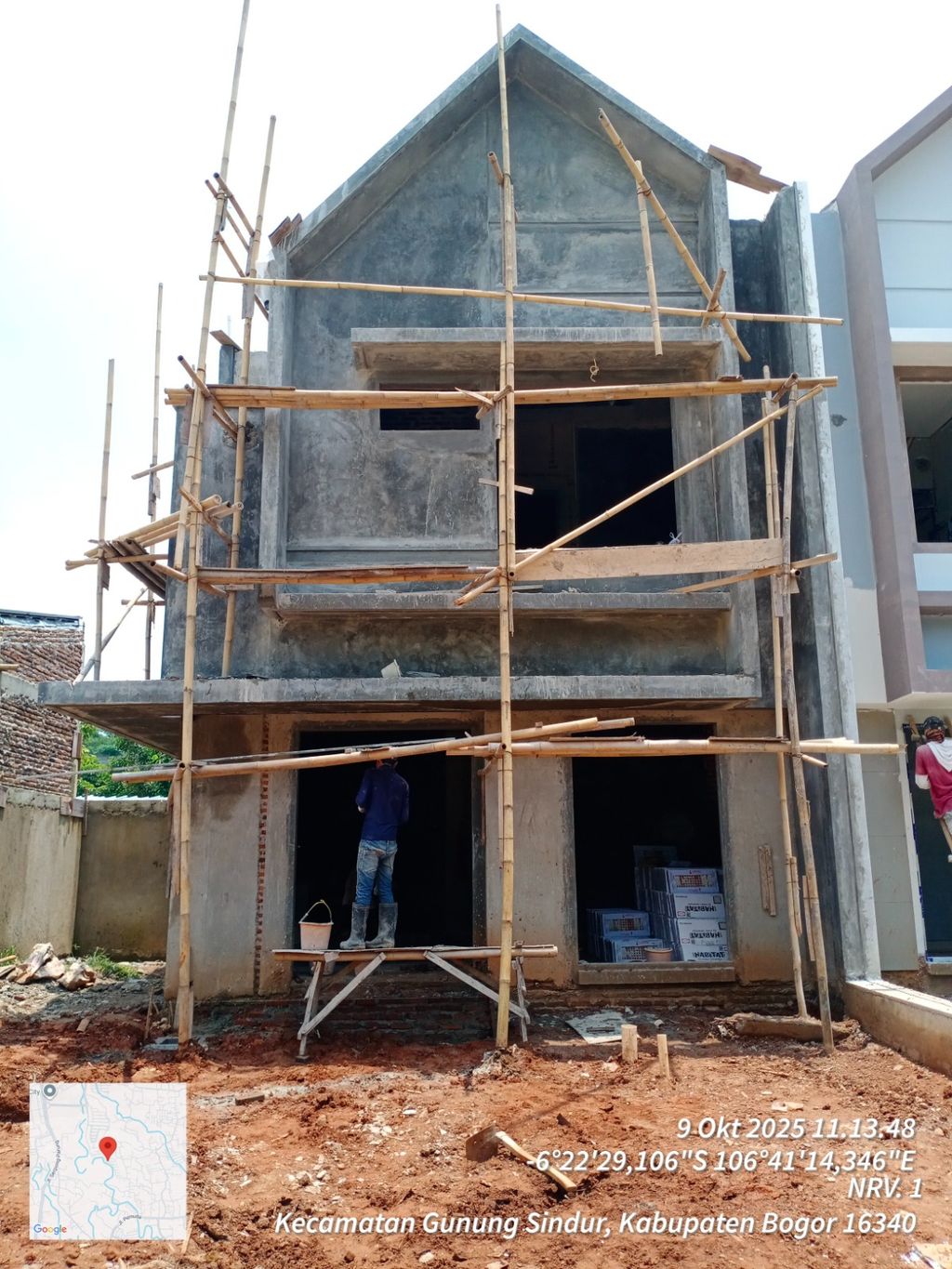 foto tampak rumah tipe RV5-0003 perumahan SERPONG NATURA CITY