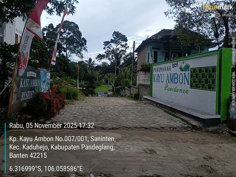 foto gerbang perumahan KAYU AMBON RESIDENCE