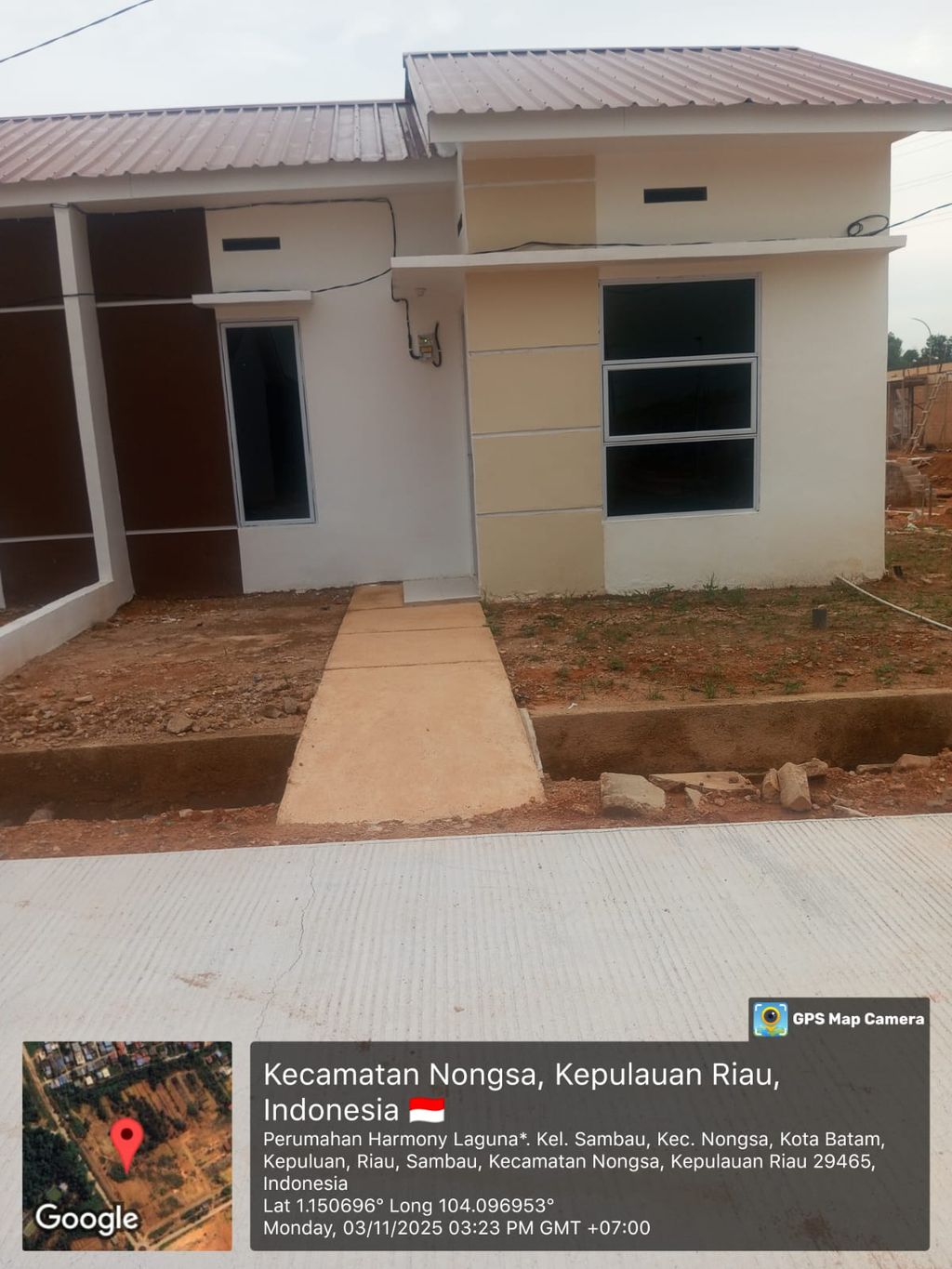 foto tampak rumah tipe 42/84 perumahan RHABAYU ALTURA