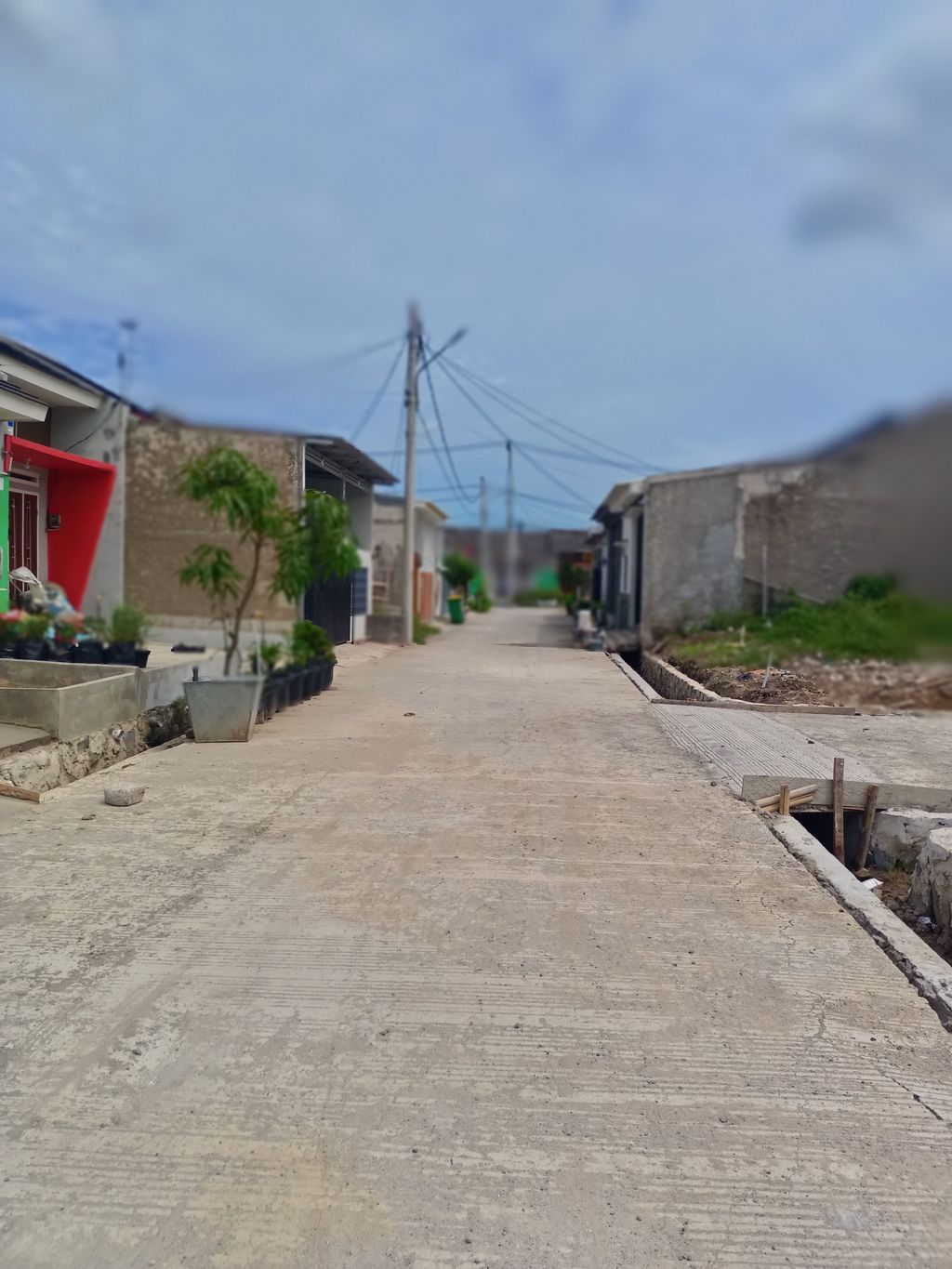 foto posisi tengah perumahan GRIYA FAMILY 4 TAHAP 7