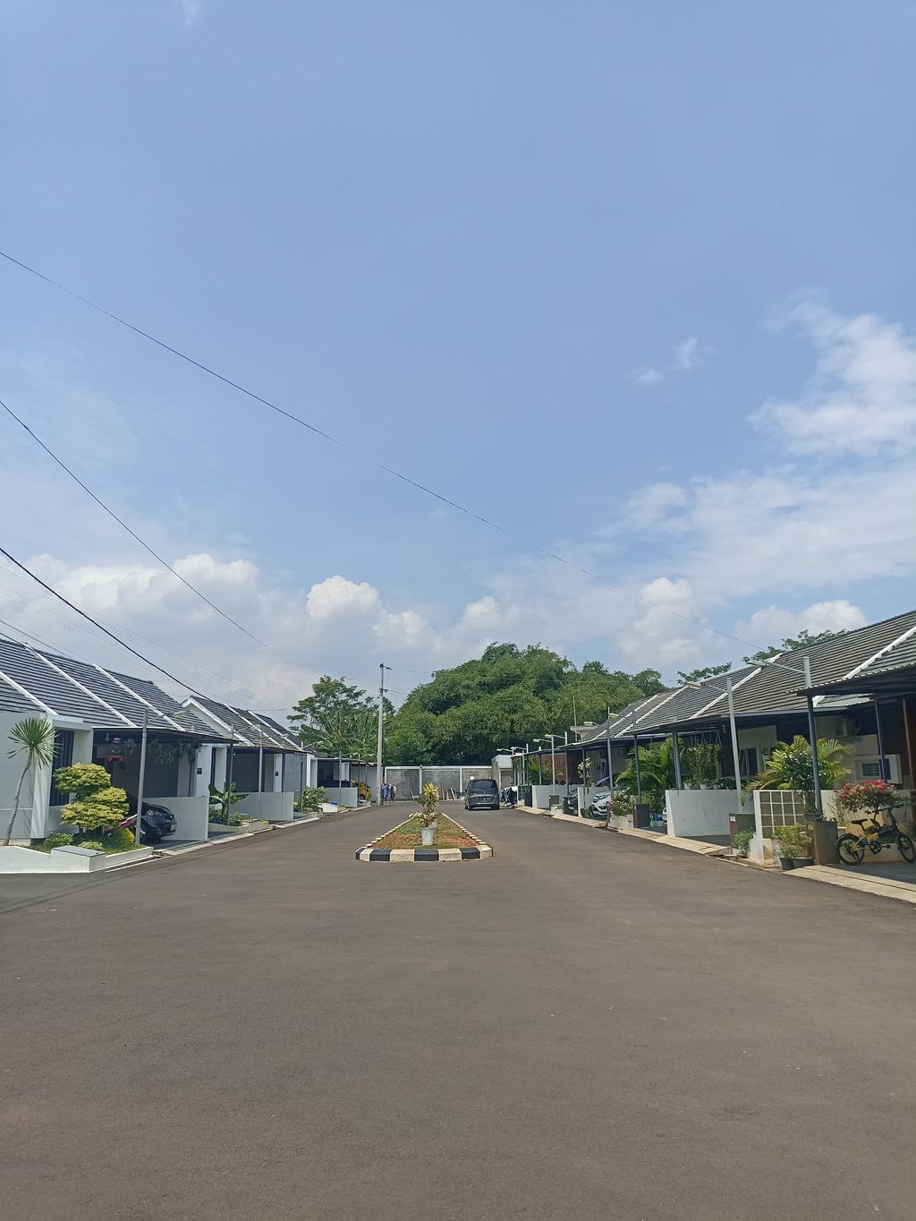 foto posisi tengah perumahan Bale Agung Residence