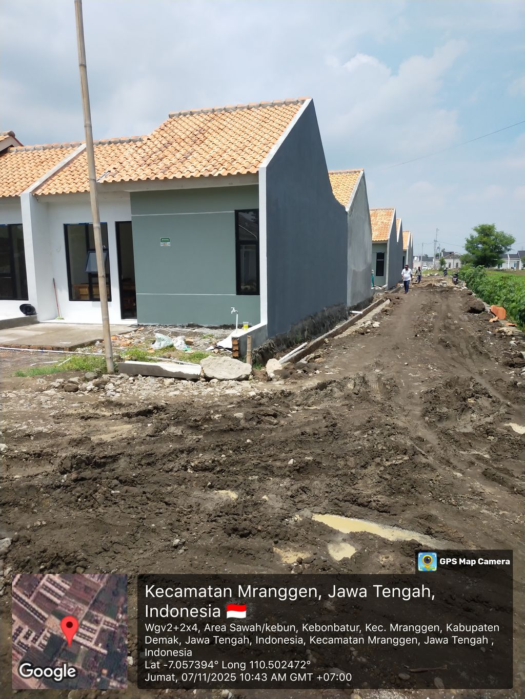 foto gerbang perumahan GRIYA AMALTA 6