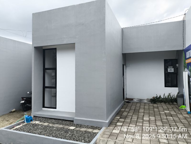 foto contoh rumah perumahan MAHKOTA KEMUNING