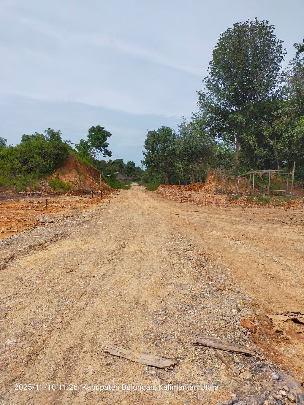 foto gerbang perumahan PERUMAHAN SUBSIDI PERMATA KBM