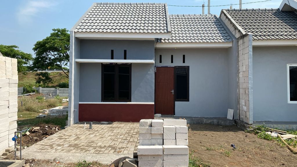 foto tampak rumah tipe 27/77 perumahan Wirogunan Residence Tahap II dan III Lanjutan