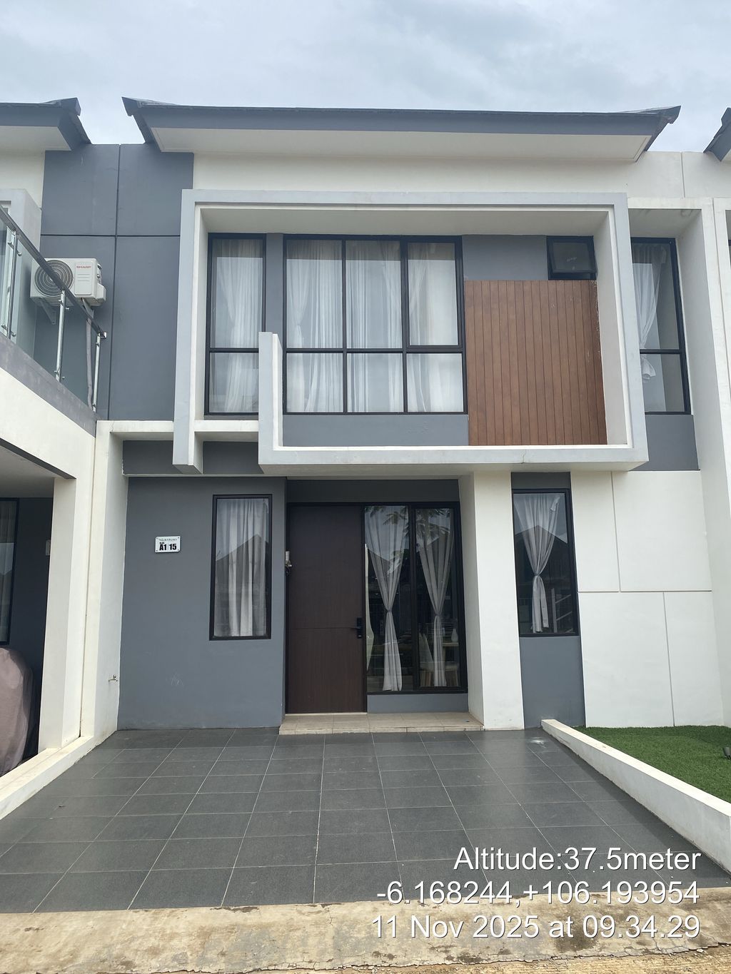 foto tampak rumah tipe BARUNA CLUSTER T2 74/108 perumahan PRIME POINT BARUNA