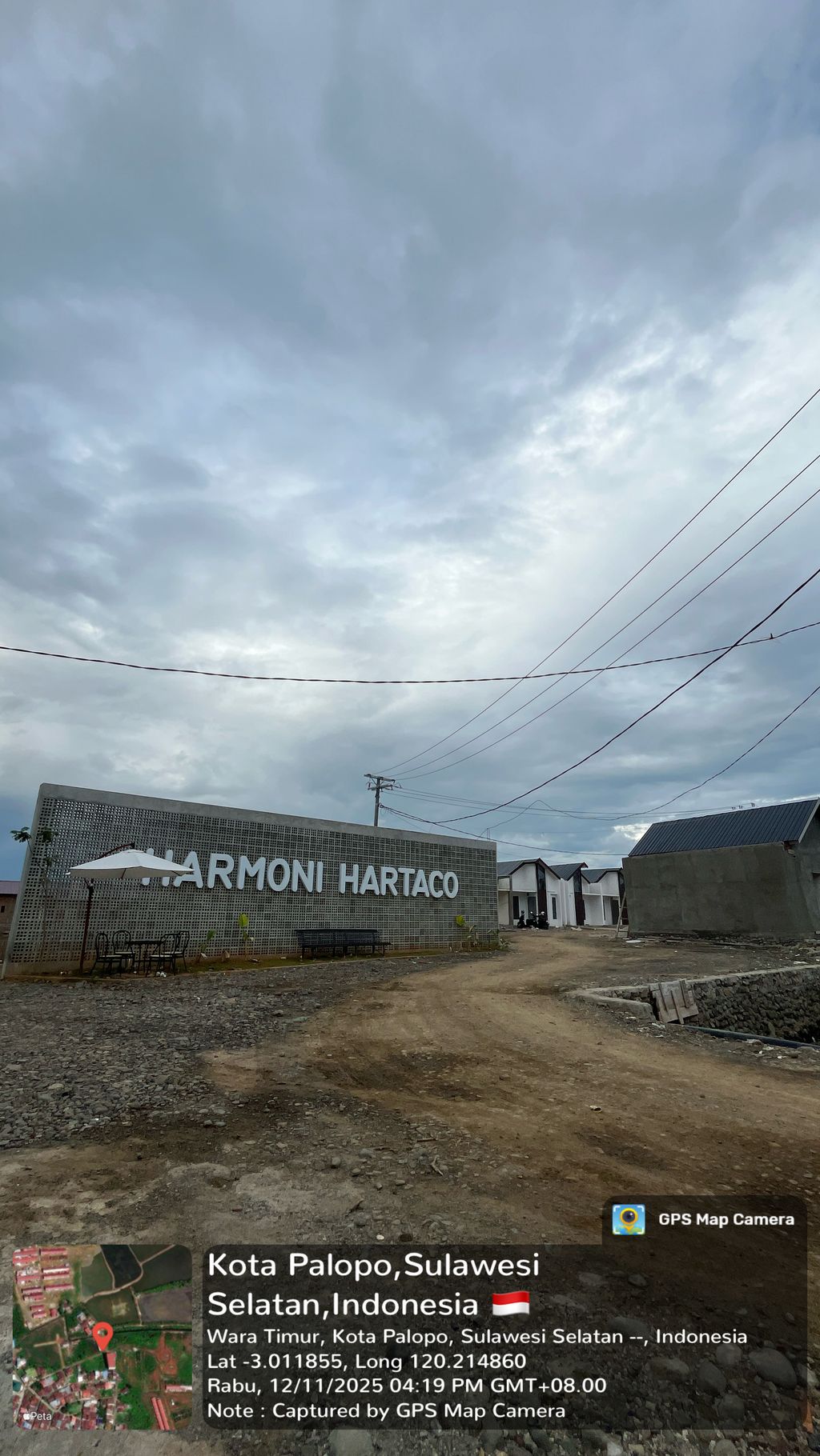 foto gerbang perumahan HARMONI HARTACO II