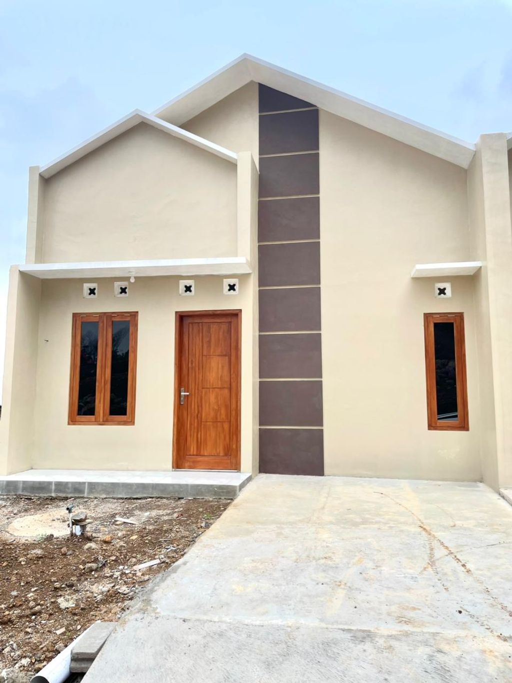 foto tampak rumah tipe subsidi perumahan NAMIRA RESIDENCE