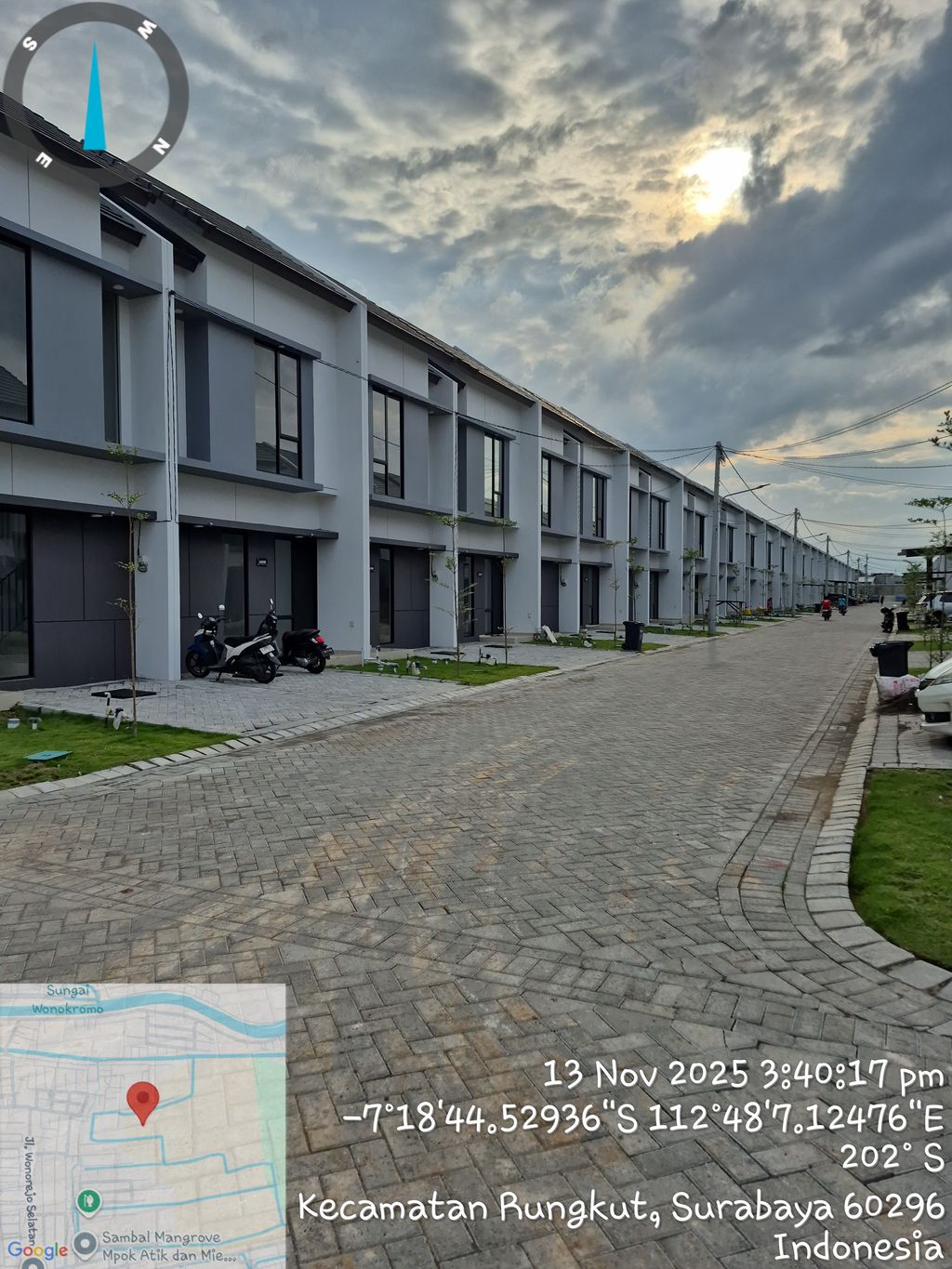 foto posisi tengah perumahan PARK SUNRISE B