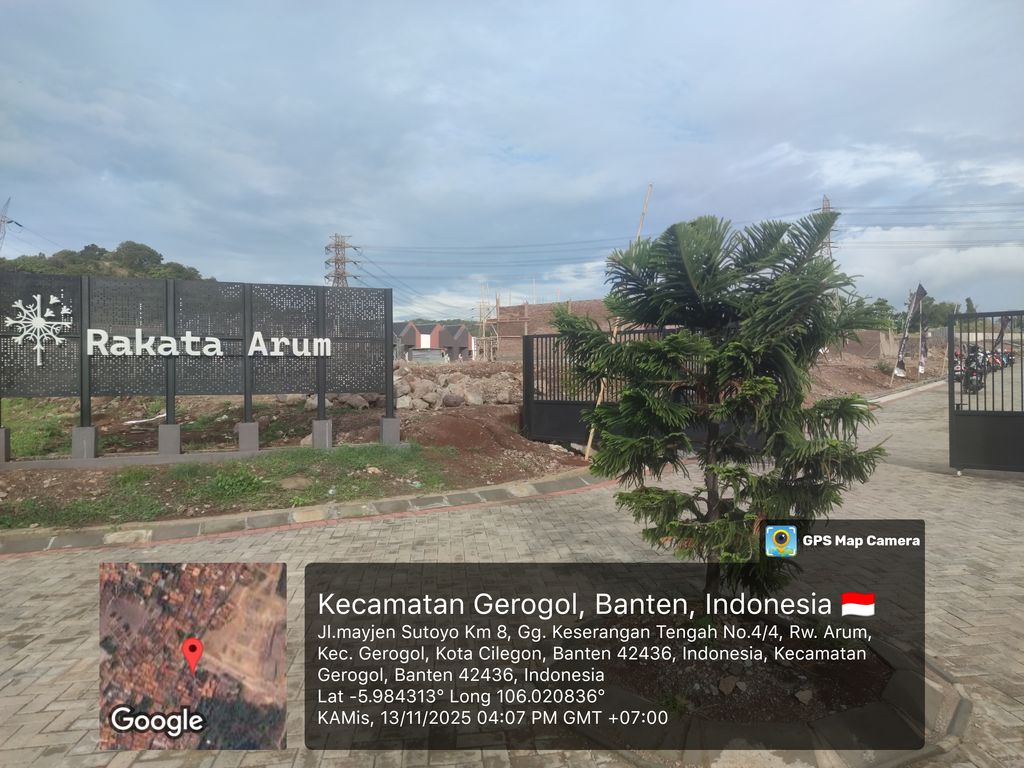 foto gerbang perumahan BUMI RAKATA RAWA ARUM