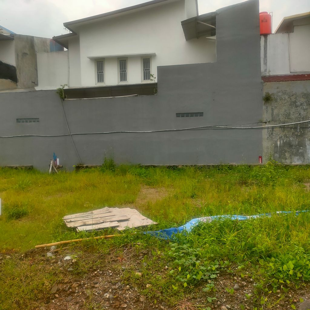 foto contoh rumah perumahan The Belrose Residence