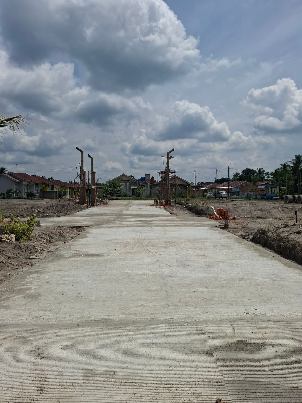 foto posisi tengah perumahan NAVA TOWN 2