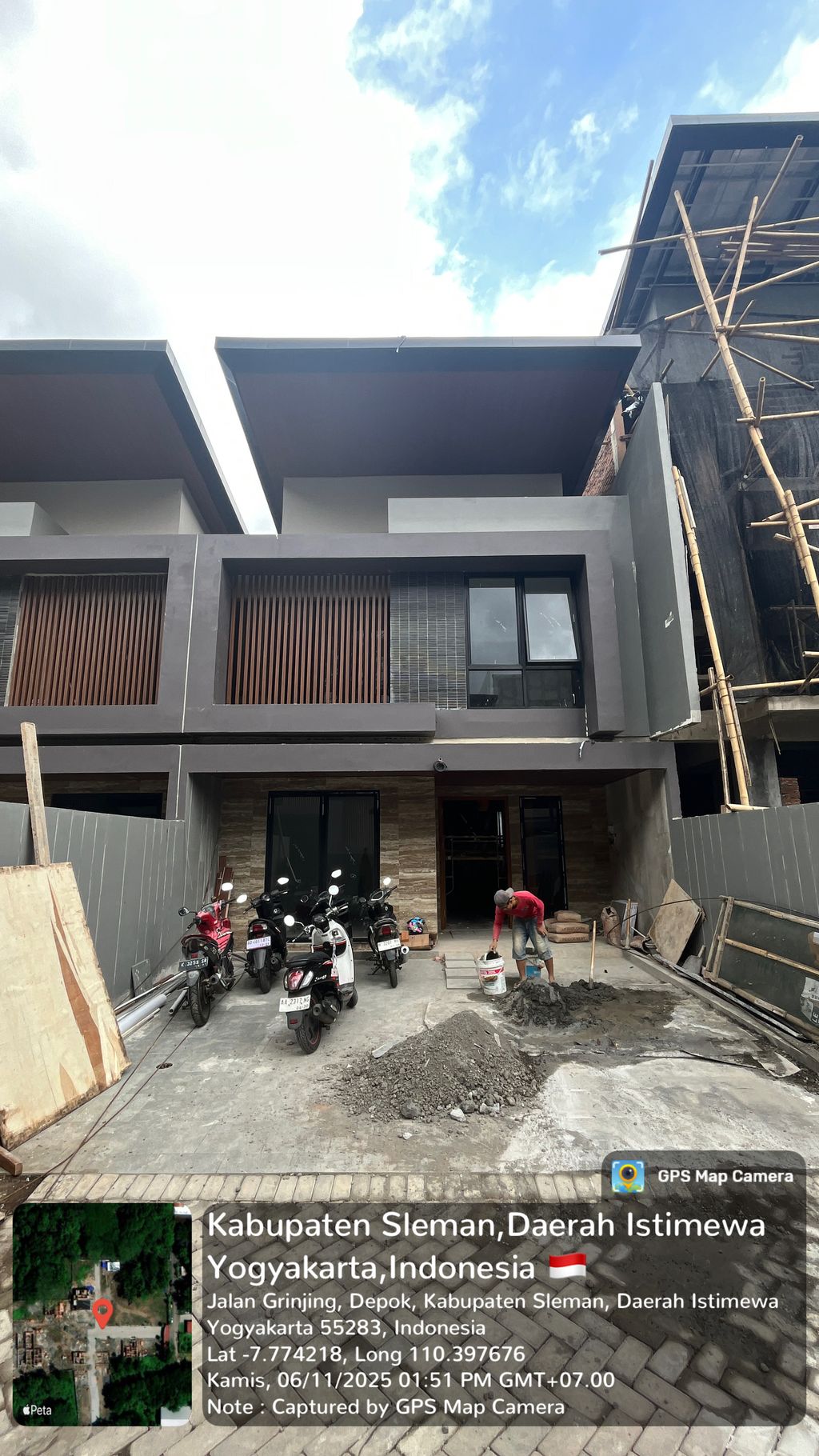 foto tampak rumah tipe 130 perumahan The Anvaya Residence