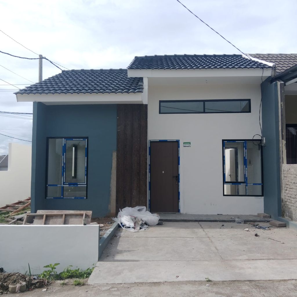 foto tampak rumah tipe 35/80 perumahan PARAMA by Sava