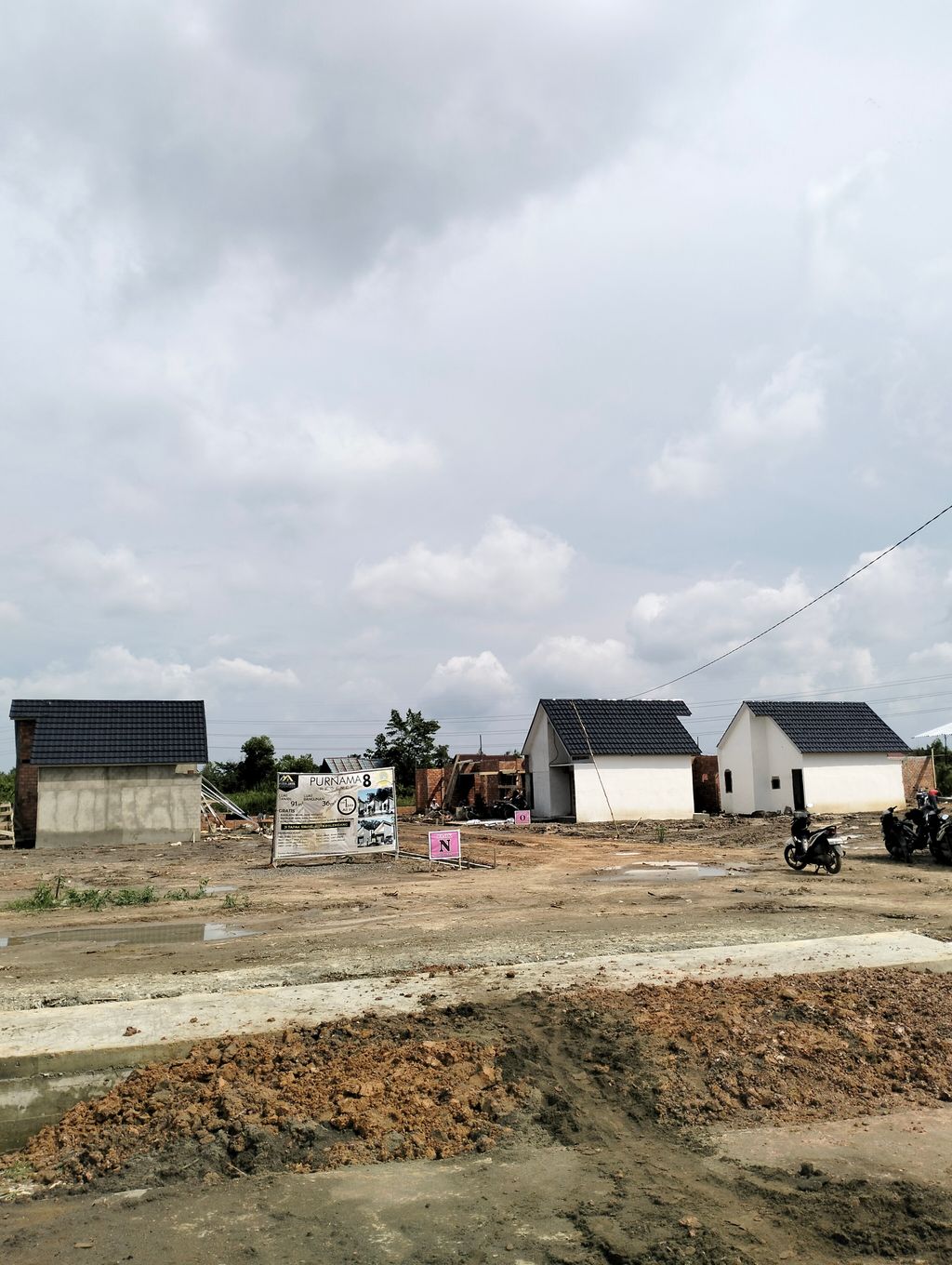 foto gerbang perumahan PURNAMA REGENCY 8