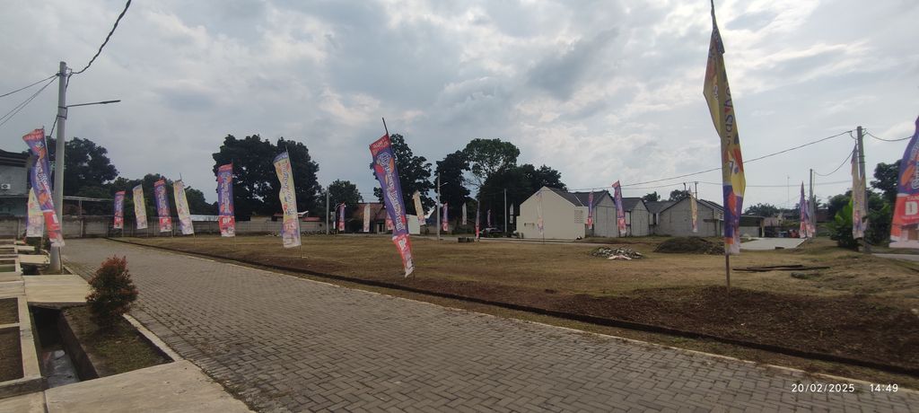 foto posisi tengah perumahan Teras Kemang Residence