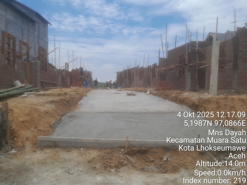 foto posisi tengah perumahan KANDEH RESIDENCE 9