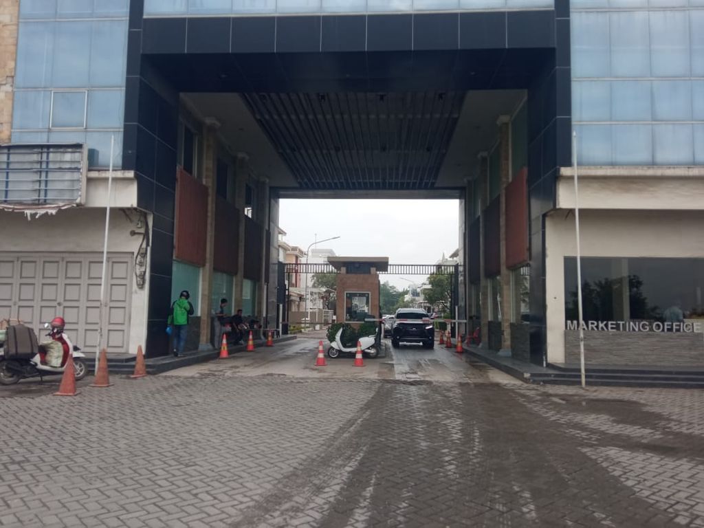 foto tampak rumah tipe JL LEGIAN 8-T perumahan KOMPLEK CEMARA KUTA