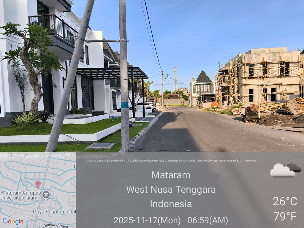 foto posisi tengah perumahan ALANA CROWN HOUSE