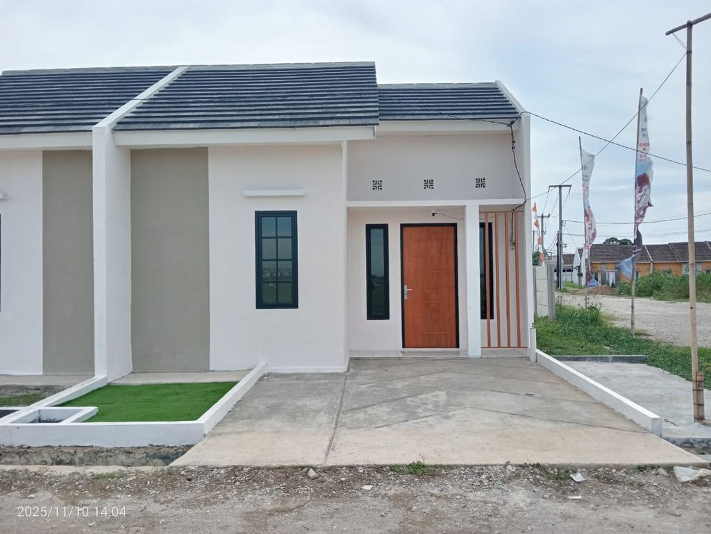 foto tampak rumah tipe 30/60 perumahan KERTAGRAHA GRANDE