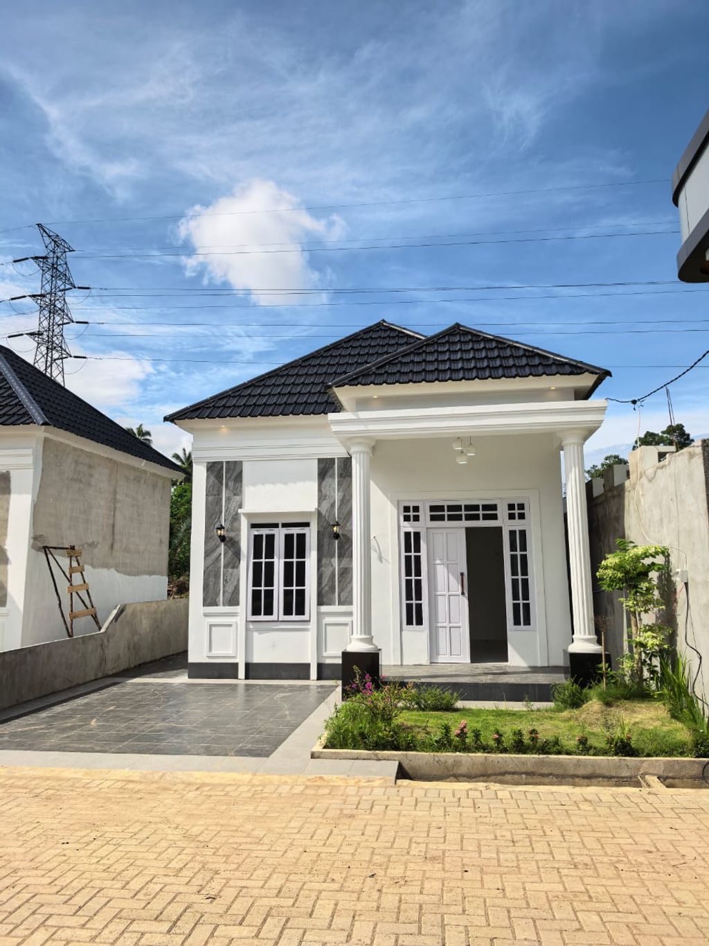 foto tampak rumah tipe GRASELLA HILLS 1 perumahan GRASELLA HILLS 1