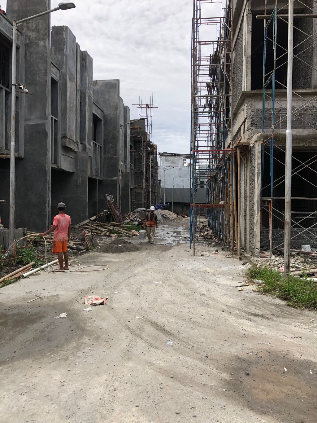 foto posisi tengah perumahan Royal Residence Tahap 1