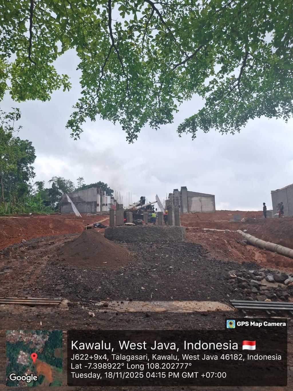 foto gerbang perumahan ISTANA KAWALU