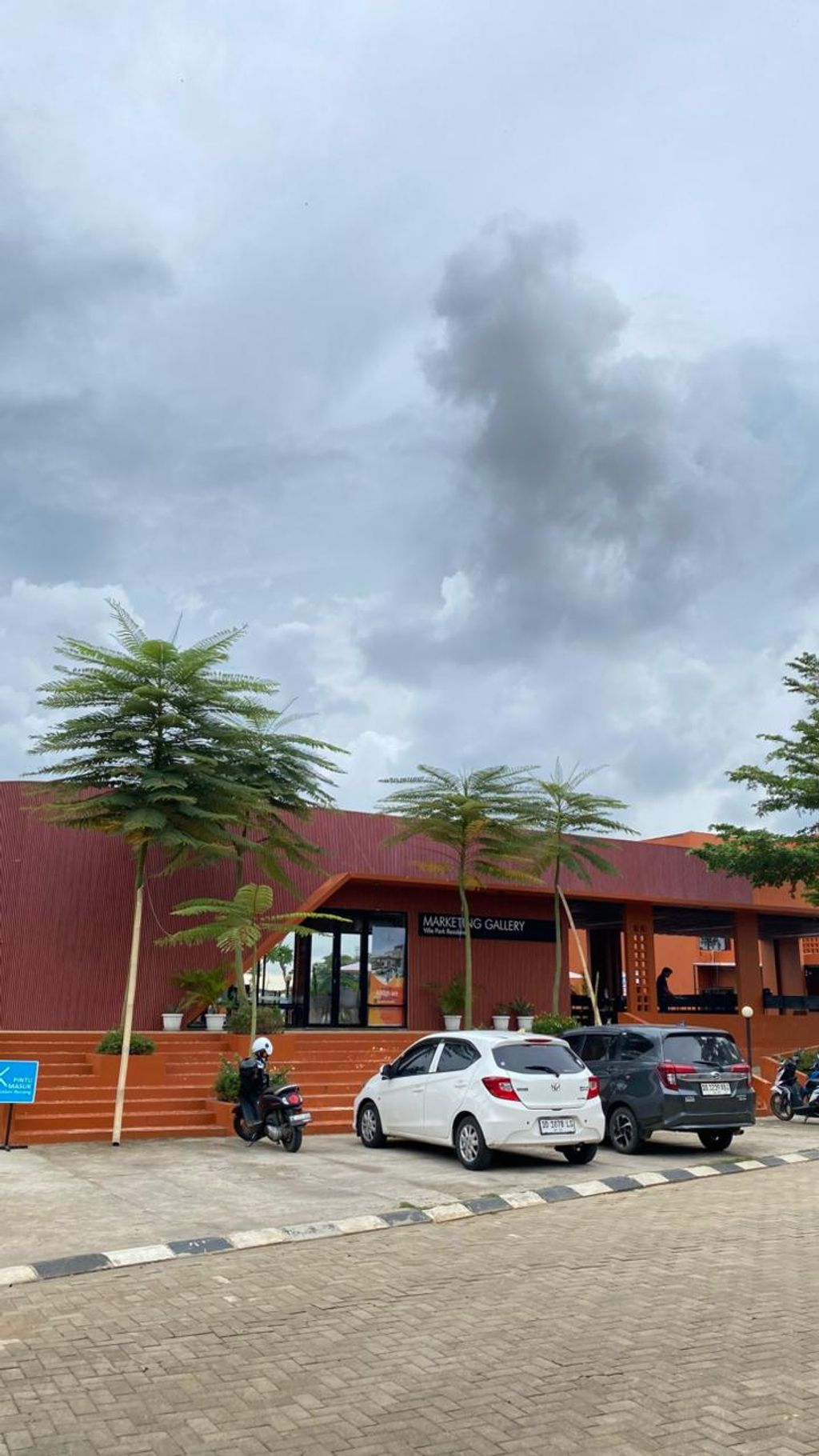 foto posisi tengah perumahan Ville Park Residenza