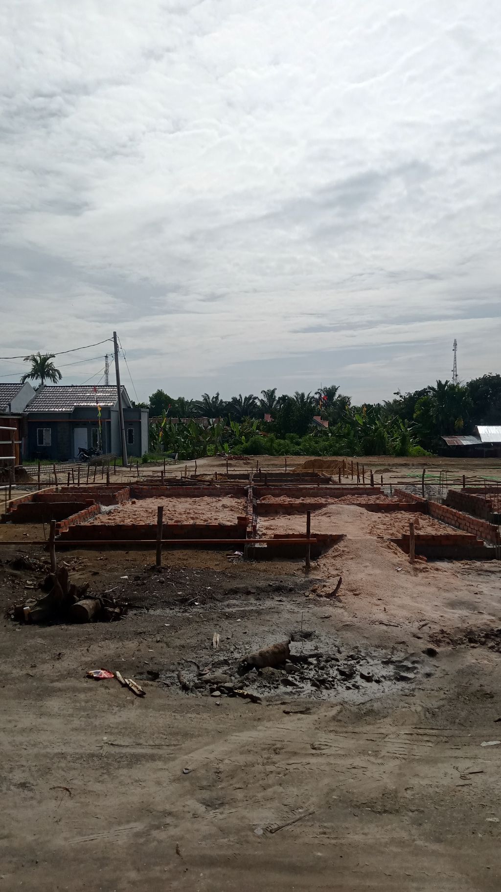 foto contoh rumah perumahan PERUMAHAN GRIYA PESONA PENDAWA TAHAP III