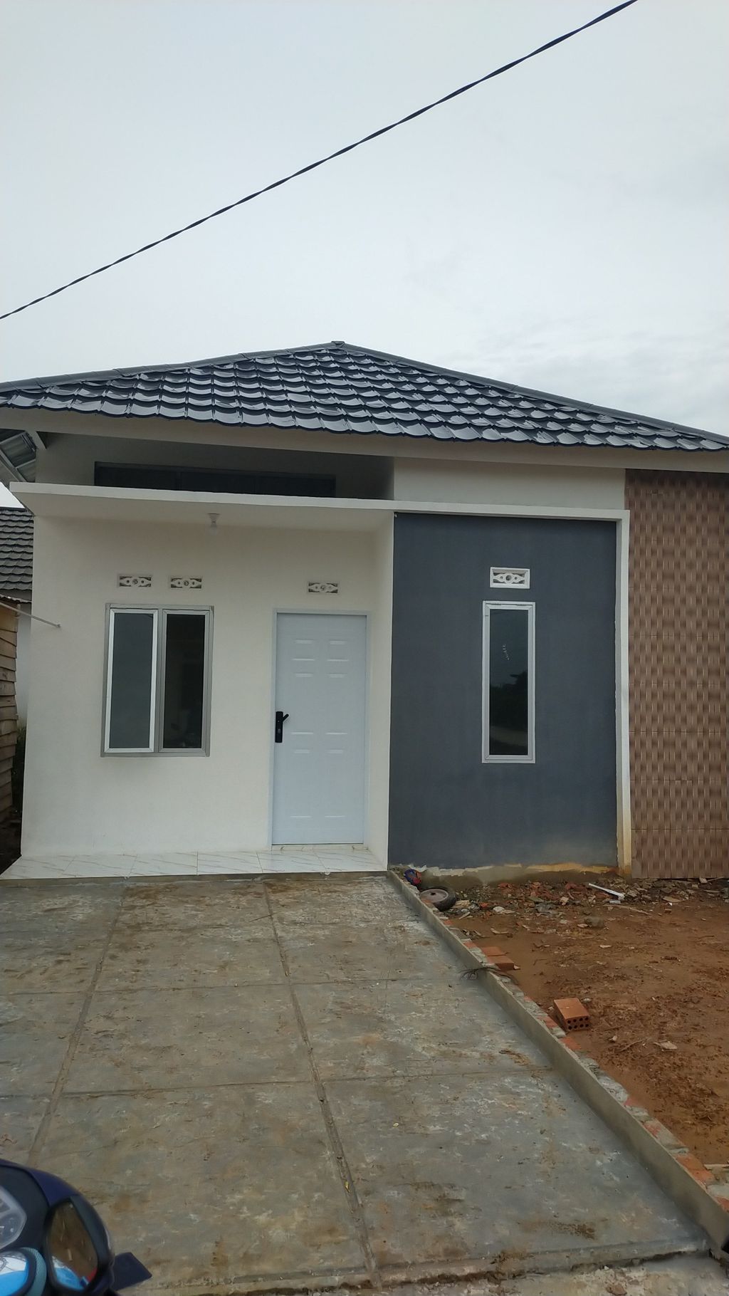 foto tampak rumah tipe 36 perumahan NARARI RESIDENCE