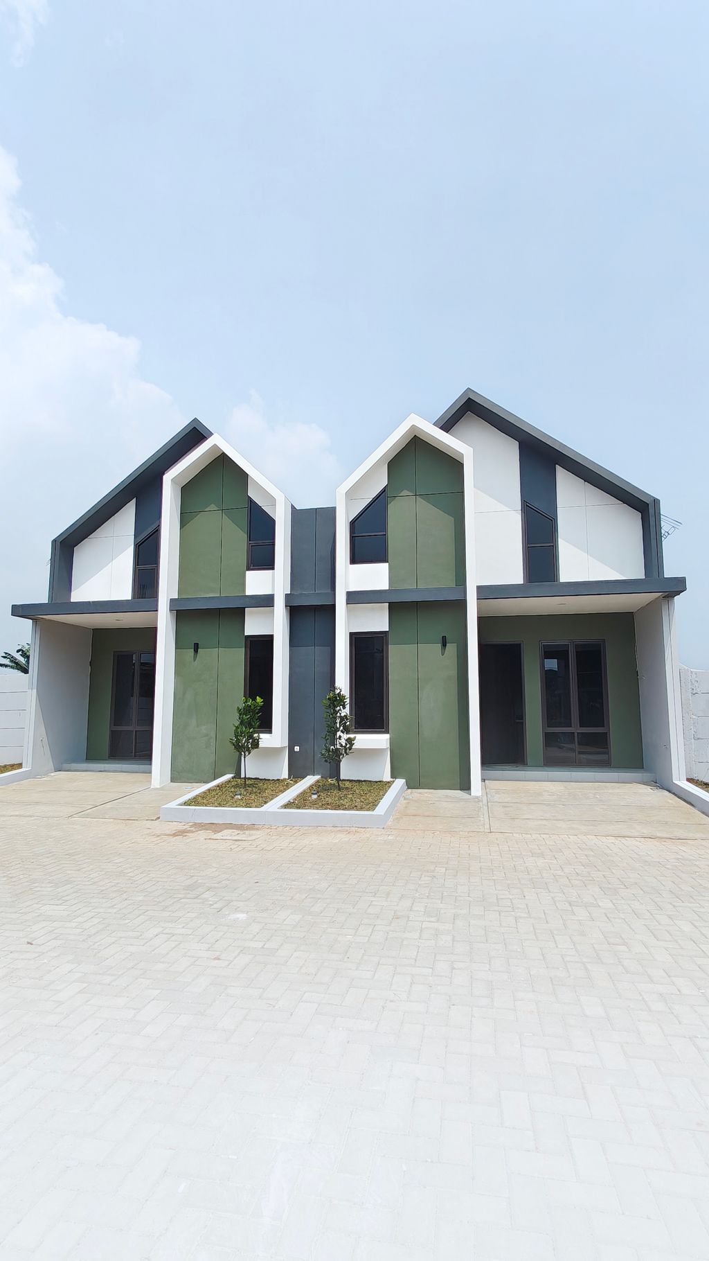 foto tampak rumah tipe 40/60 perumahan THE ONYAM RESIDENCE