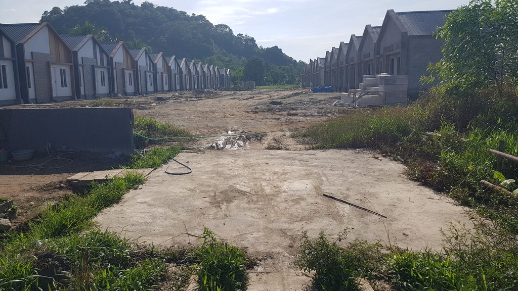 foto posisi tengah perumahan GRIYA ELEGAN MANGOLO 2