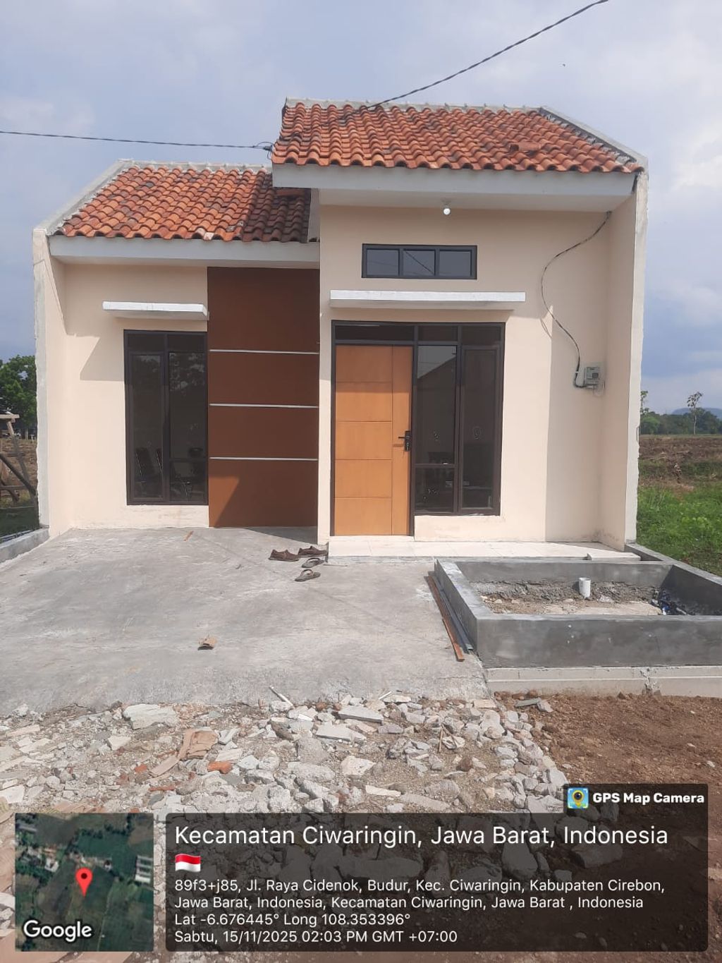 foto tampak rumah tipe 30/60 perumahan GRAHA LESTARI BUDUR