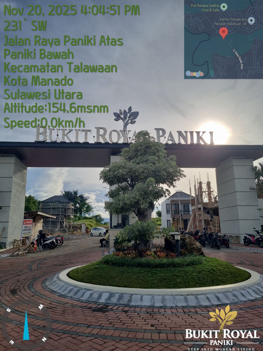 foto gerbang perumahan Bukit Royal Paniki