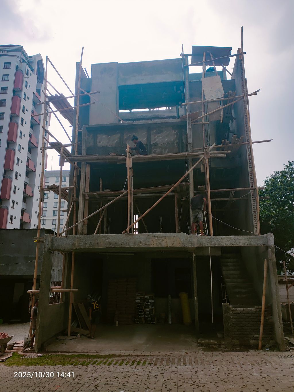 foto contoh rumah perumahan RUMA CILANDAK